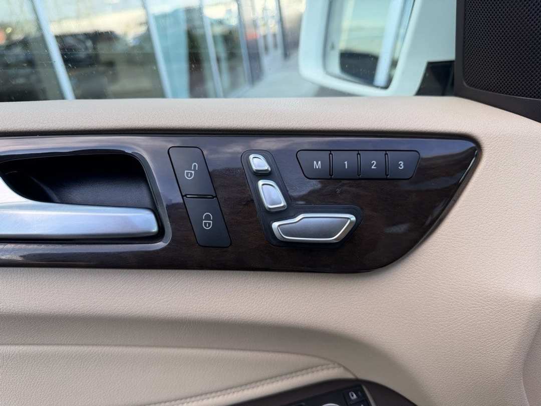 2016 Mercedes-Benz GLE GLE 350 - Image 12