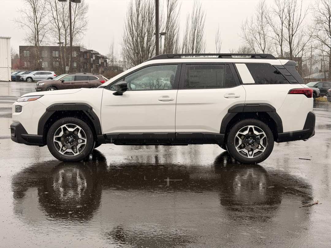 2026 Subaru Outback Touring - Image 4