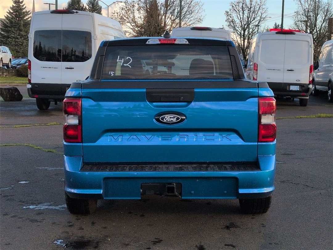 2026 Ford Maverick Lobo Standard - Image 4