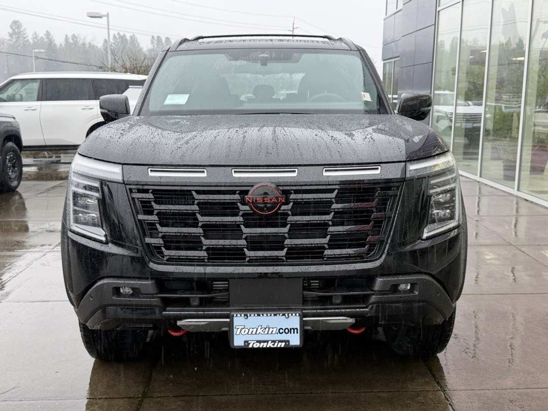 2026 Nissan Armada PRO4X - Image 3