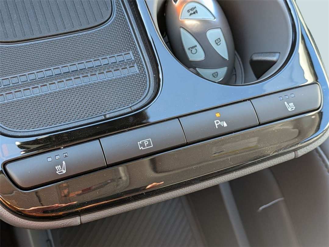 2026 Hyundai Ioniq 5 SEL - Image 25