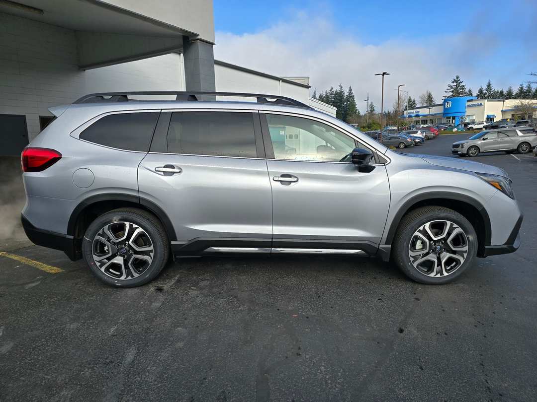 2026 Subaru Ascent Touring - Image 3