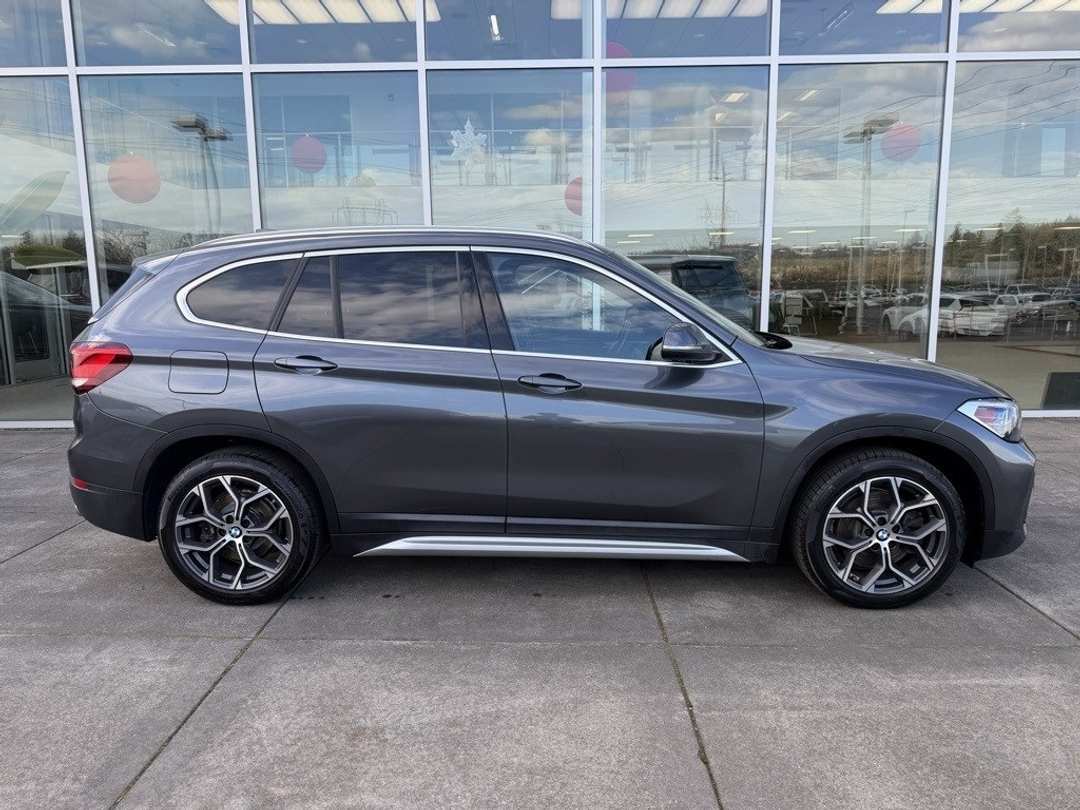 2020 BMW X1 xDrive28i - Image 8