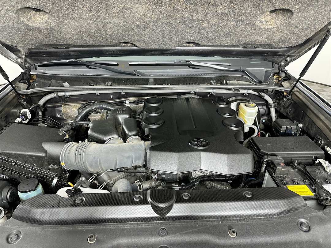 2022 Toyota 4Runner SR5 - Image 29