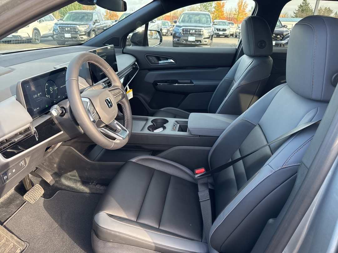 2026 Honda Prologue Touring - Image 12