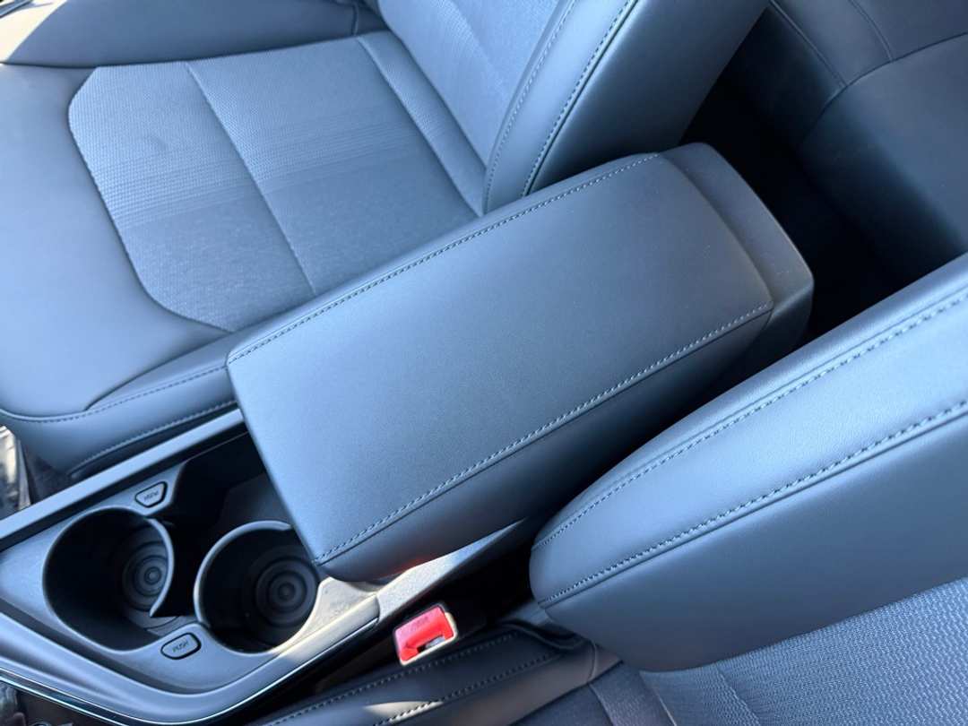 2025 Kia Niro EX - Image 26