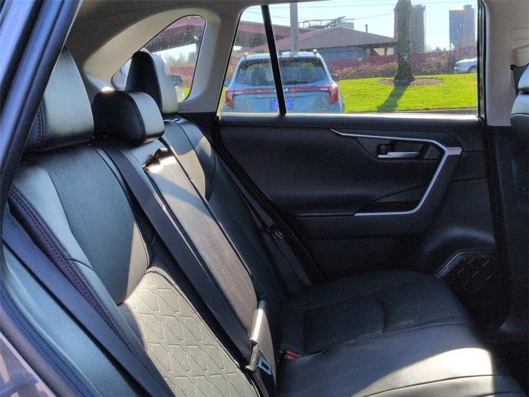 2024 Toyota Rav4 TRD Off Road - Image 29