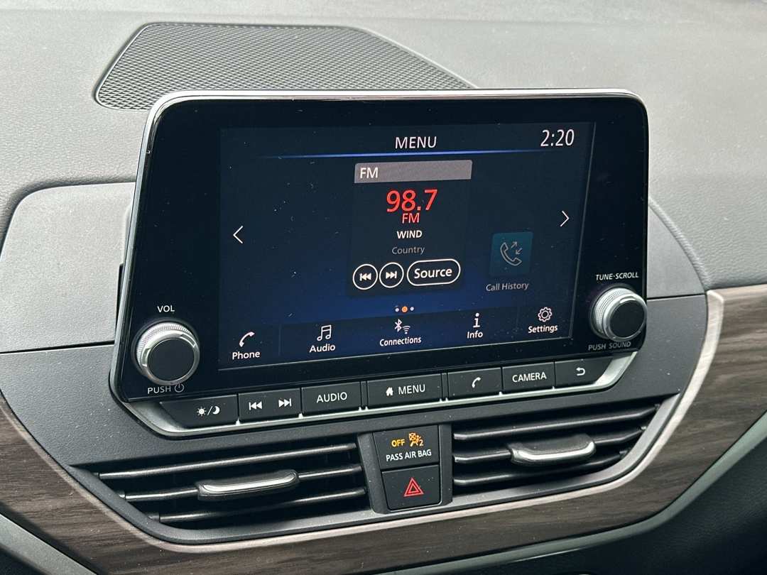 2023 Nissan Altima 2.5 SV - Image 16