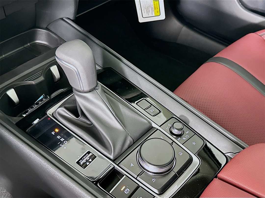 2026 MAZDA Cx-50 Premium - Image 17