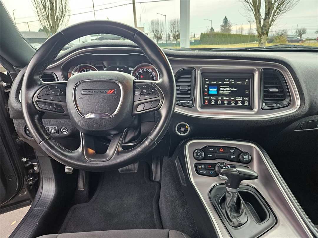 2022 Dodge Challenger SXT - Image 24