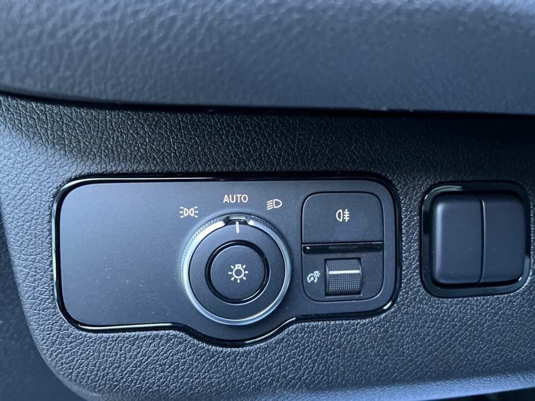 2024 Mercedes-Benz Sprinter 3500 Cargo 170 WB - Image 28