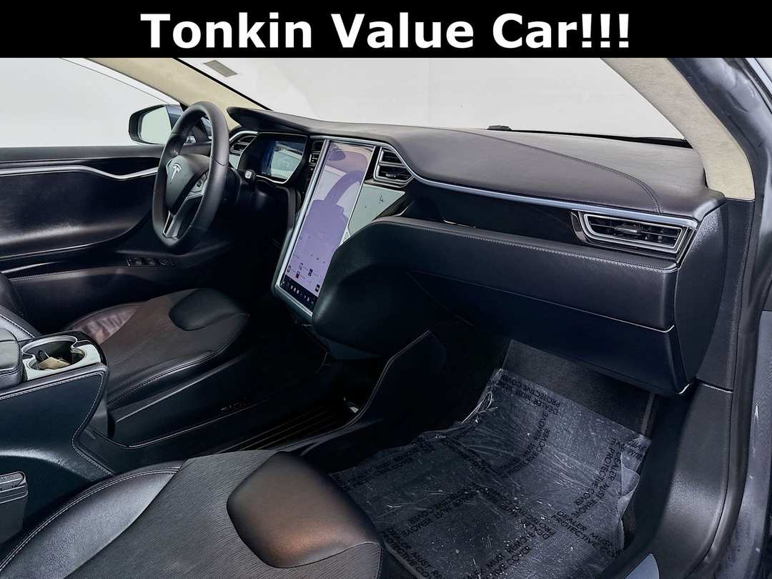 2016 Tesla Model S 70D - Image 27