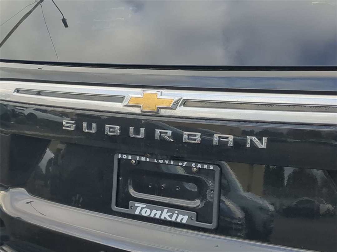 2023 Chevrolet Suburban High Country - Image 26