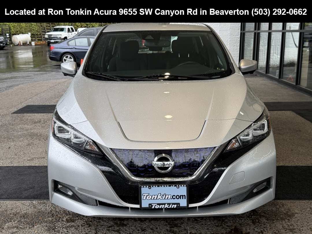 2021 Nissan LEAF SV - Image 3