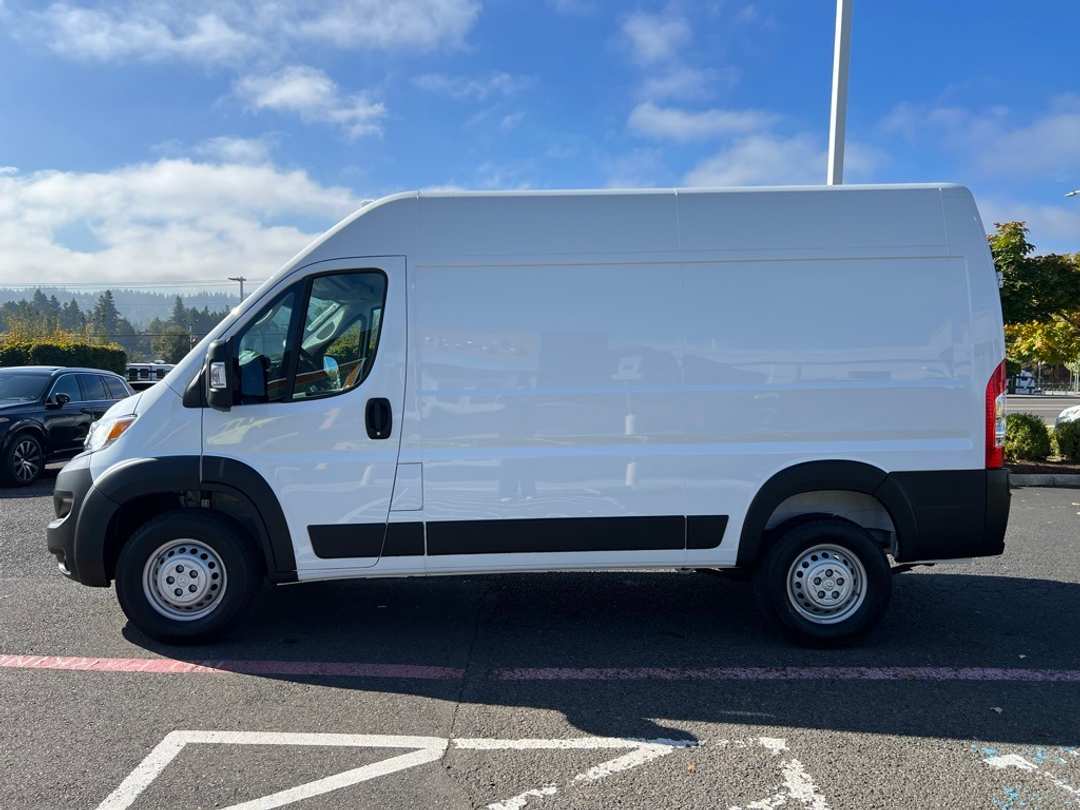 2026 Ram Promaster 2500 High Roof - Image 4