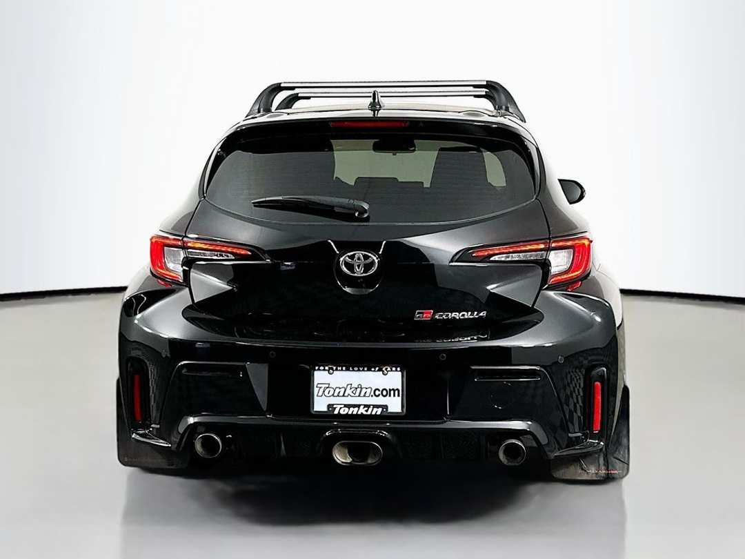 2025 Toyota Gr Corolla Premium - Image 7