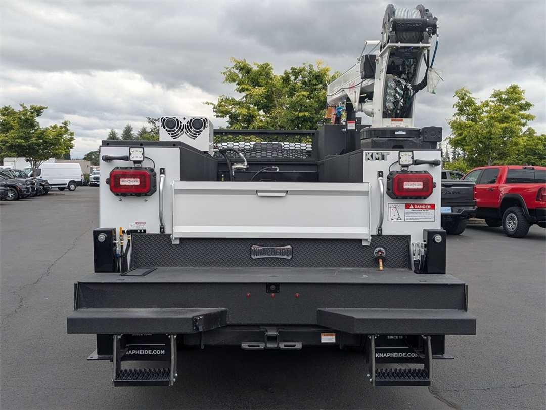 2024 Ram 5500Hd Tradesman - Image 4