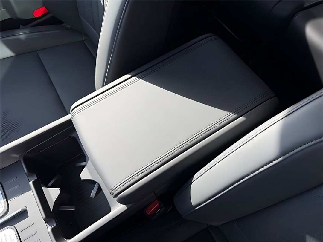 2026 Hyundai Santa Fe SEL - Image 24