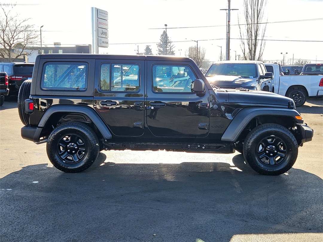 2026 Jeep Wrangler Sport - Image 7