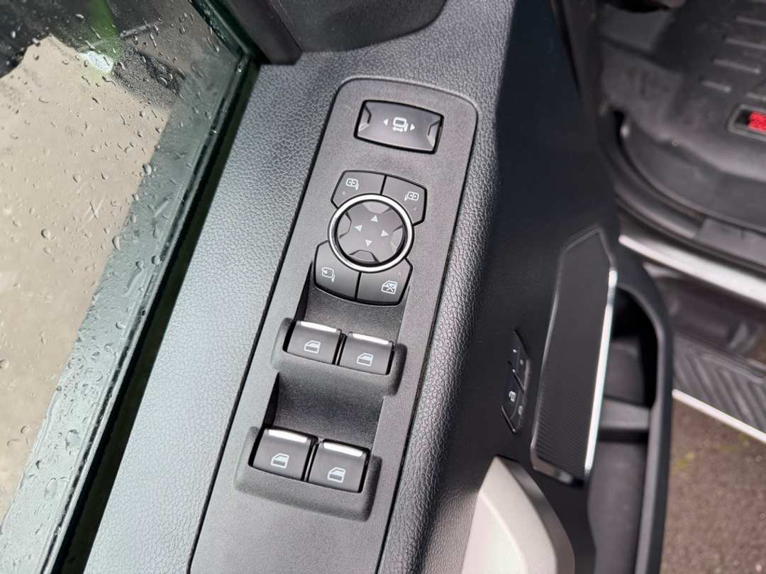 2017 Ford F-250Sd Lariat - Image 13