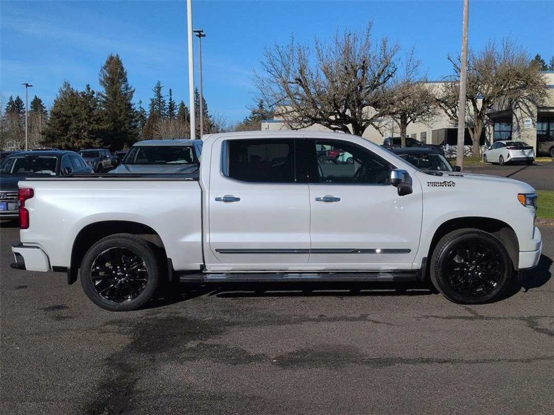 2024 Chevrolet Silverado 1500 High Country - Image 6