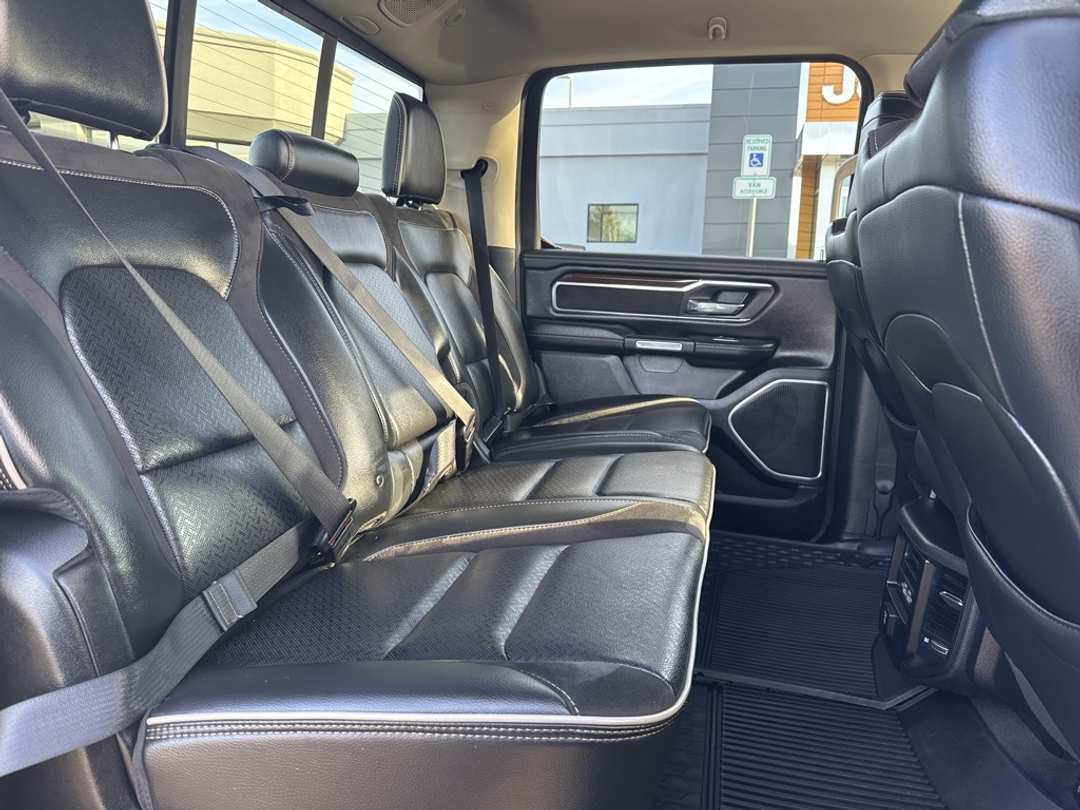 2022 Ram 1500 Laramie - Image 29