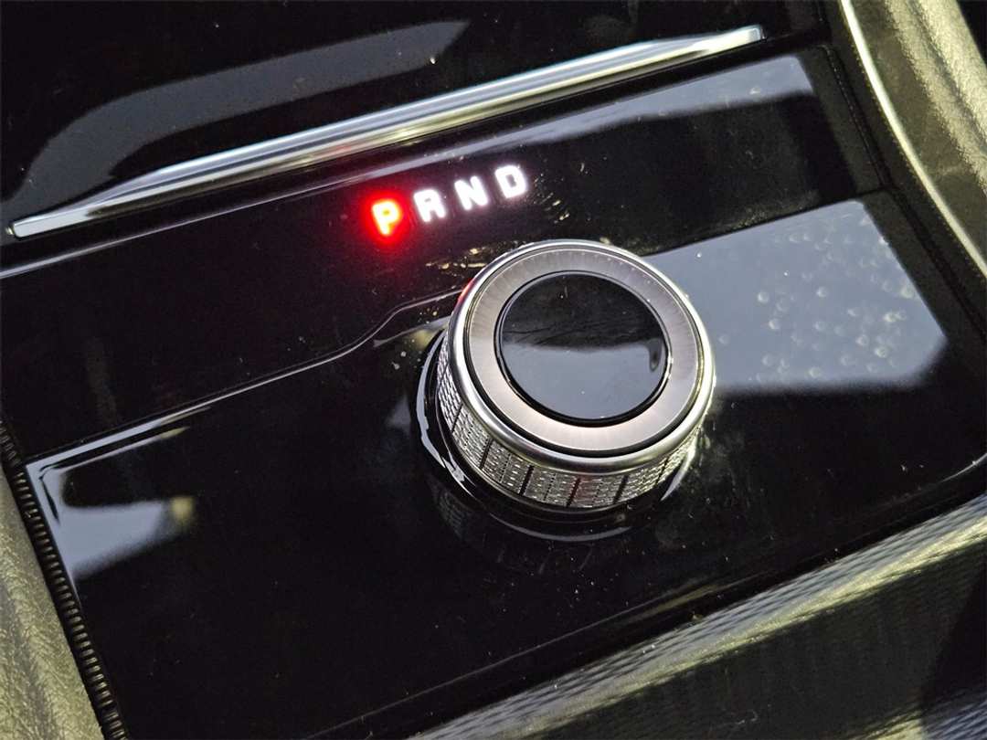 2025 Jeep Grand Cherokee Altitude X - Image 18