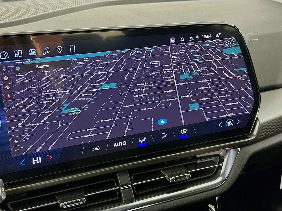 2026 Chevrolet Equinox Ev LT - Image 13