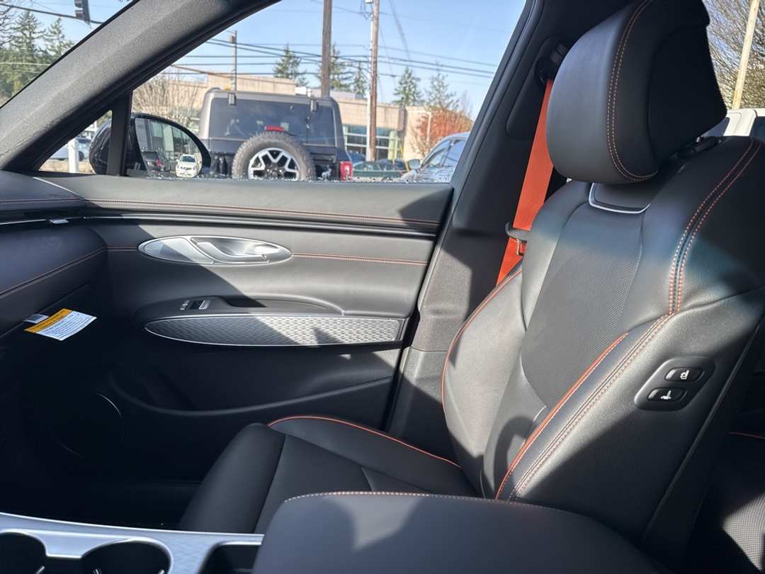 2026 Genesis Gv70 2.5T Sport Prestige - Image 28