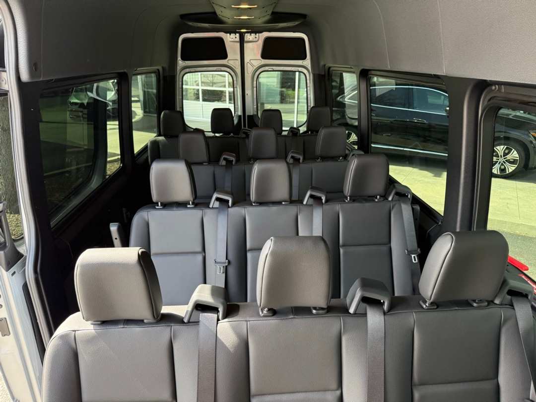 2024 Mercedes-Benz Sprinter 2500 Passenger 170 WB - Image 16