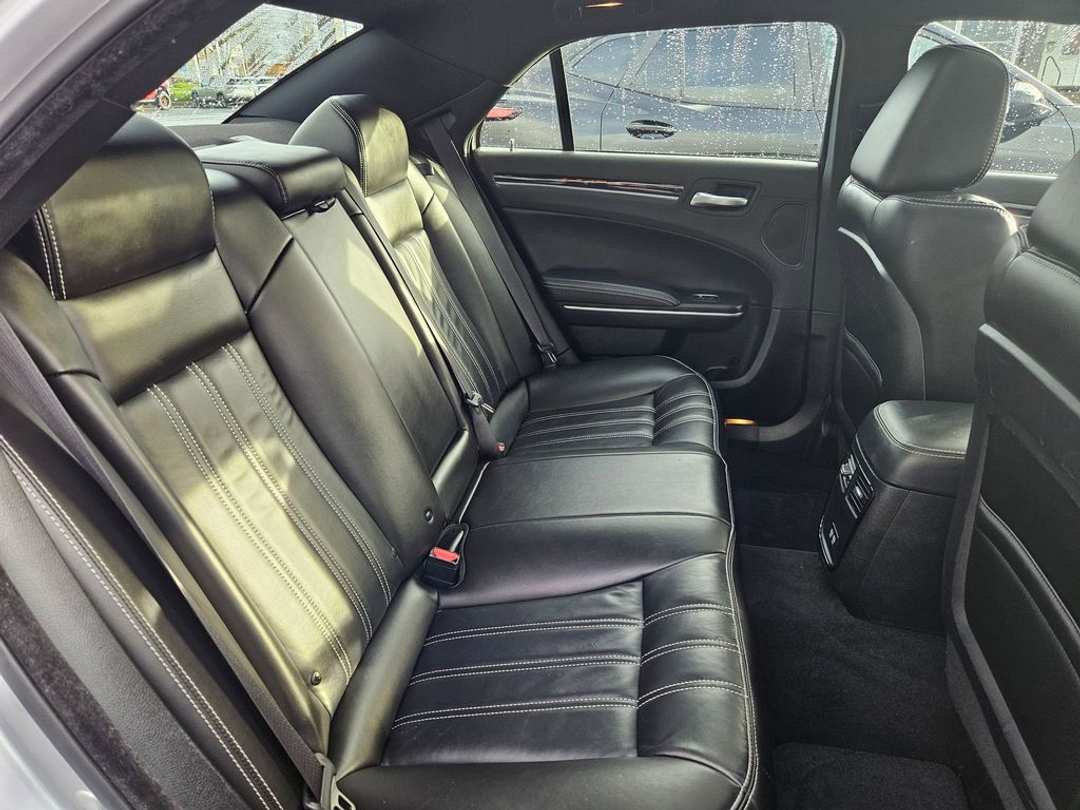 2023 Chrysler 300 S - Image 33