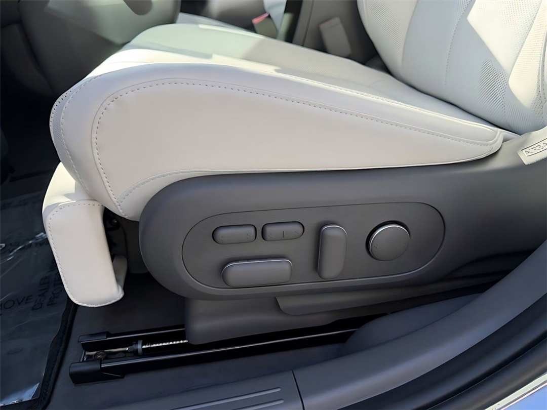 2026 Hyundai Ioniq 5 Limited - Image 14