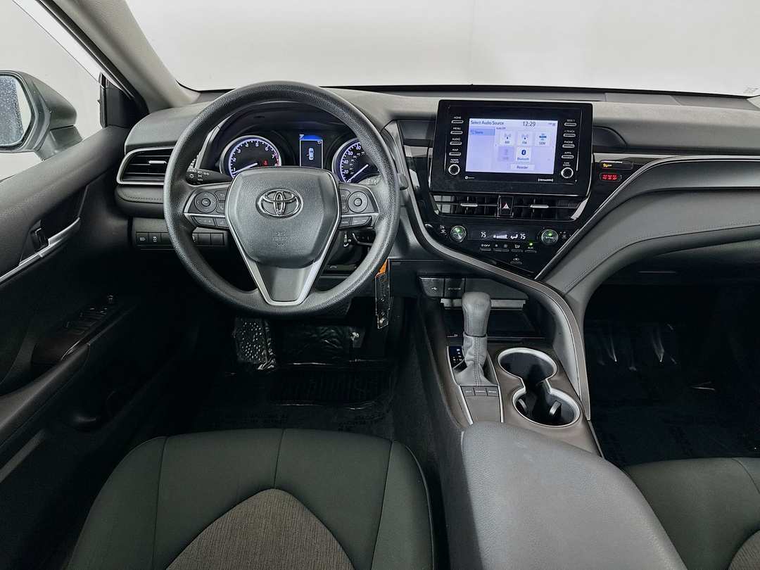 2024 Toyota Camry LE - Image 22