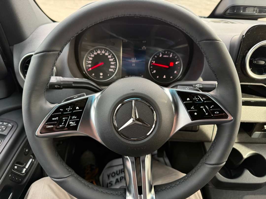 2025 Mercedes-Benz Sprinter 2500 Cargo 144 WB - Image 29