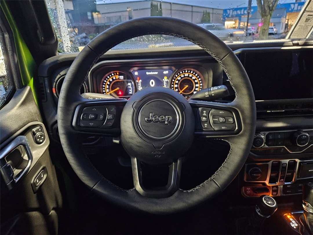 2026 Jeep Gladiator Rubicon - Image 15