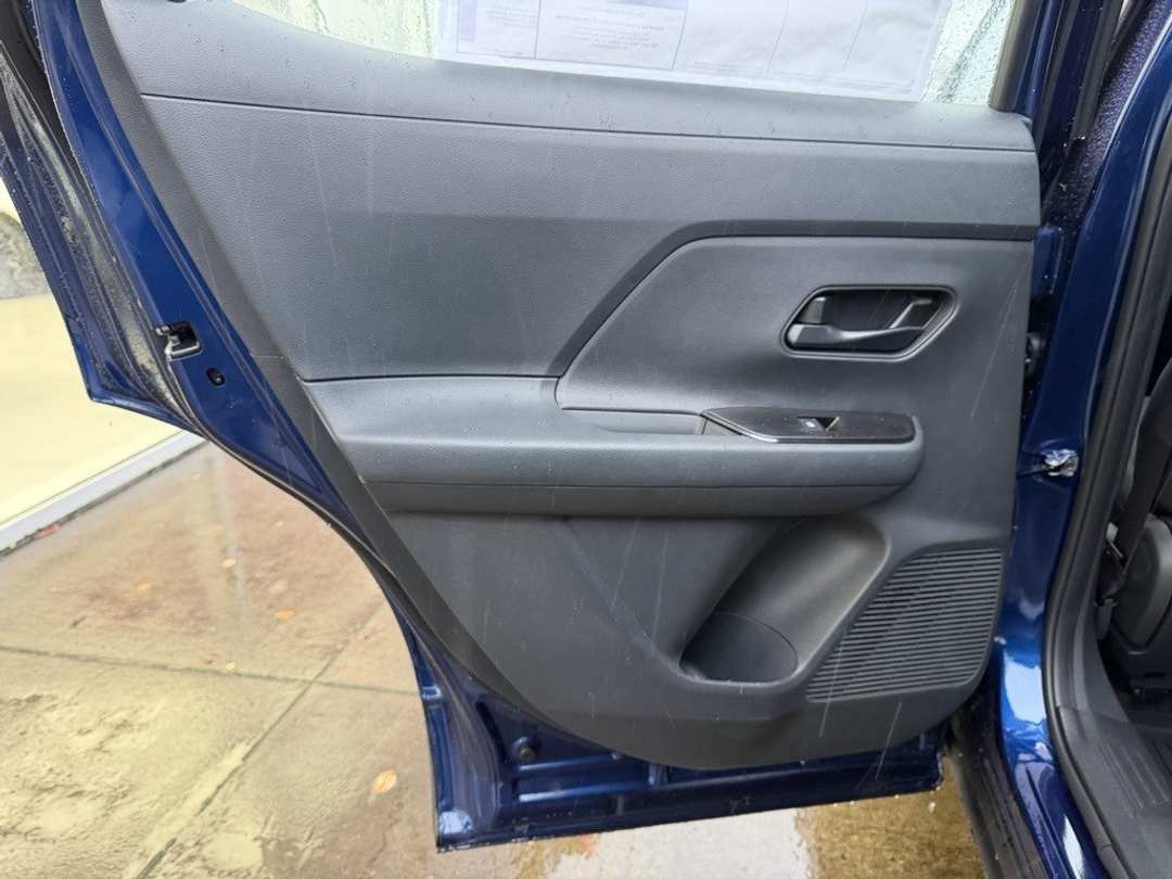 2026 Nissan Kicks S - Image 28