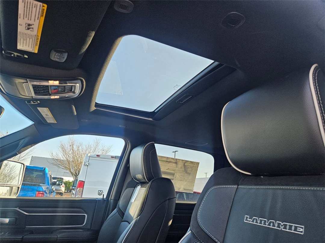 2026 Ram 3500 Laramie - Image 26