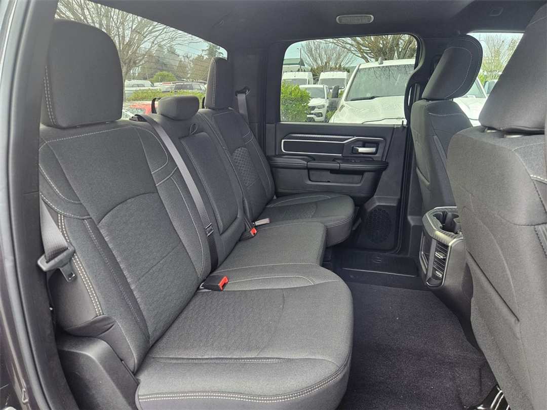 2026 Ram 3500 Big Horn - Image 34