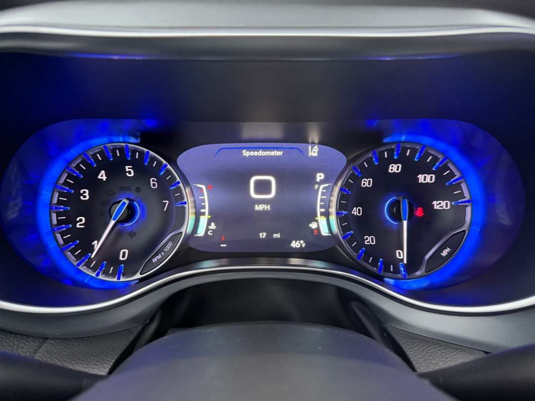 2026 Chrysler Pacifica Limited - Image 21