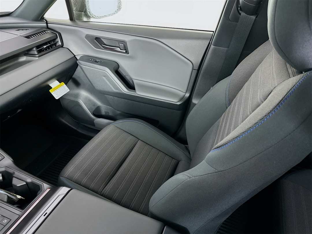 2026 Toyota Rav4 SE - Image 24