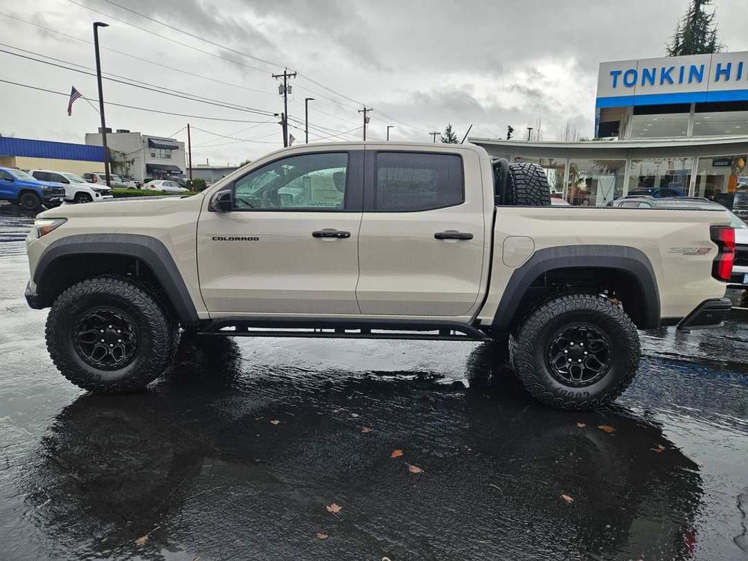 2026 Chevrolet Colorado ZR2 - Image 3