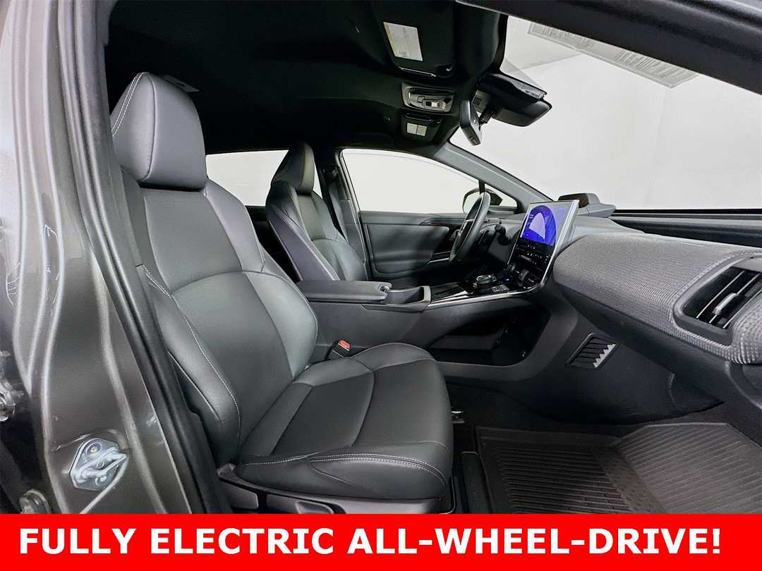 2023 Subaru Solterra Limited - Image 25