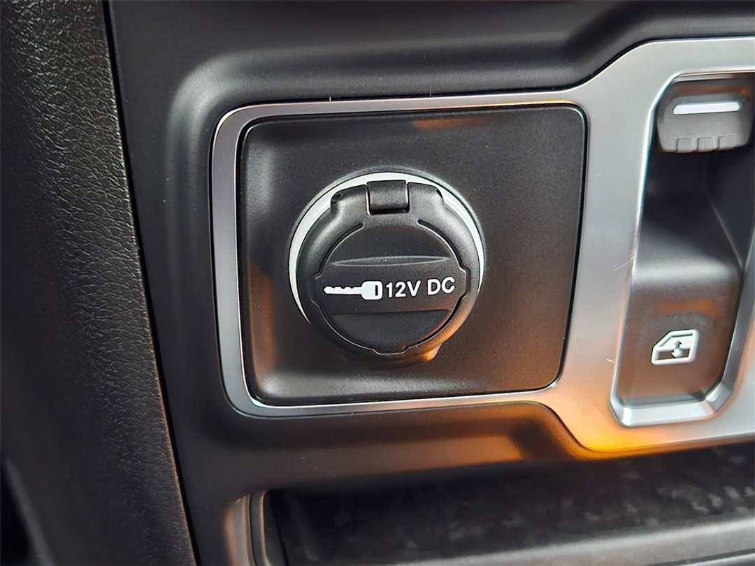 2026 Jeep Wrangler Sport - Image 25