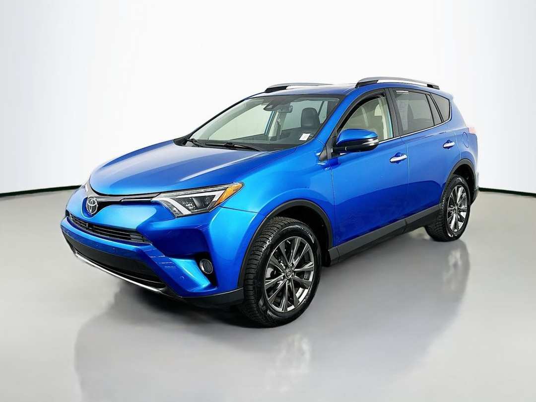2018 Toyota Rav4 Limited - Image 4
