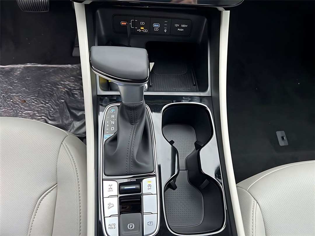 2026 Hyundai Tucson SEL Premium - Image 19