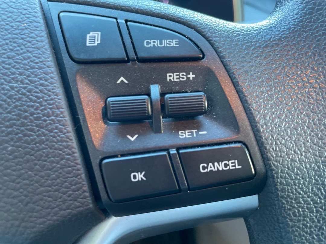 2020 Hyundai Tucson SEL - Image 12