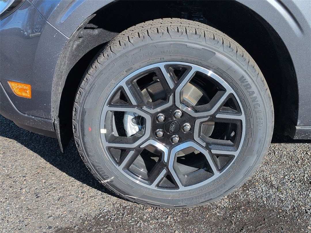 2026 Ford Maverick Lariat - Image 33