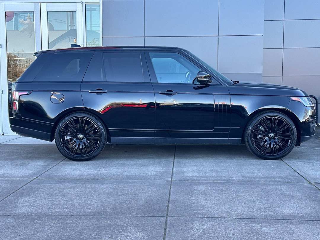 2020 Land Rover Range Rover HSE - Image 2