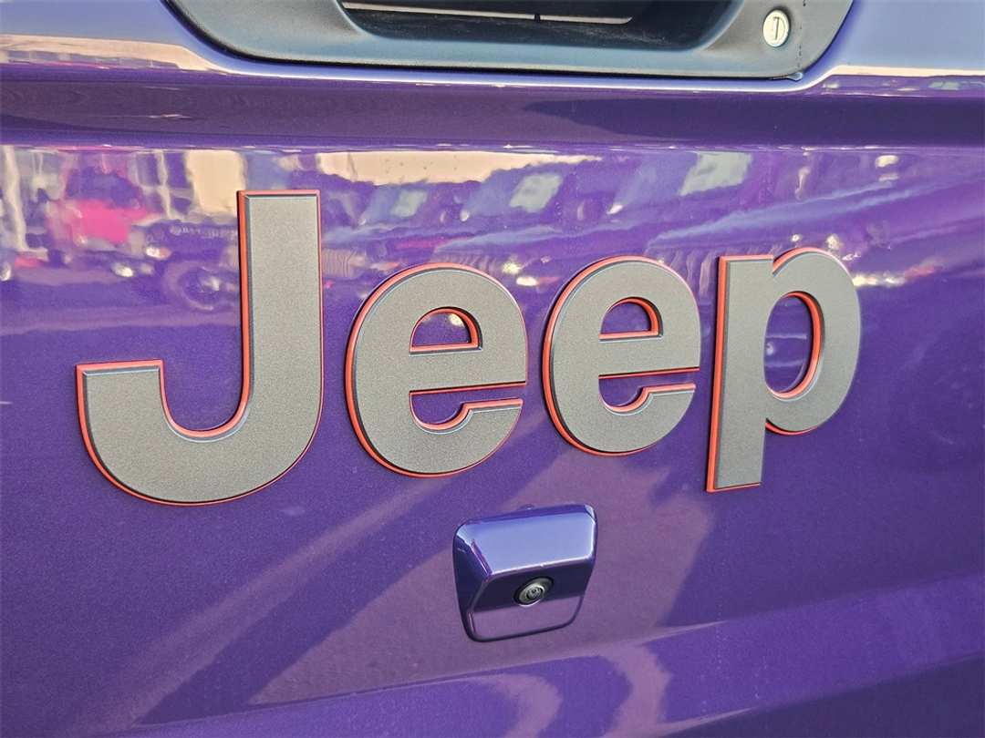 2026 Jeep Gladiator Mojave - Image 32