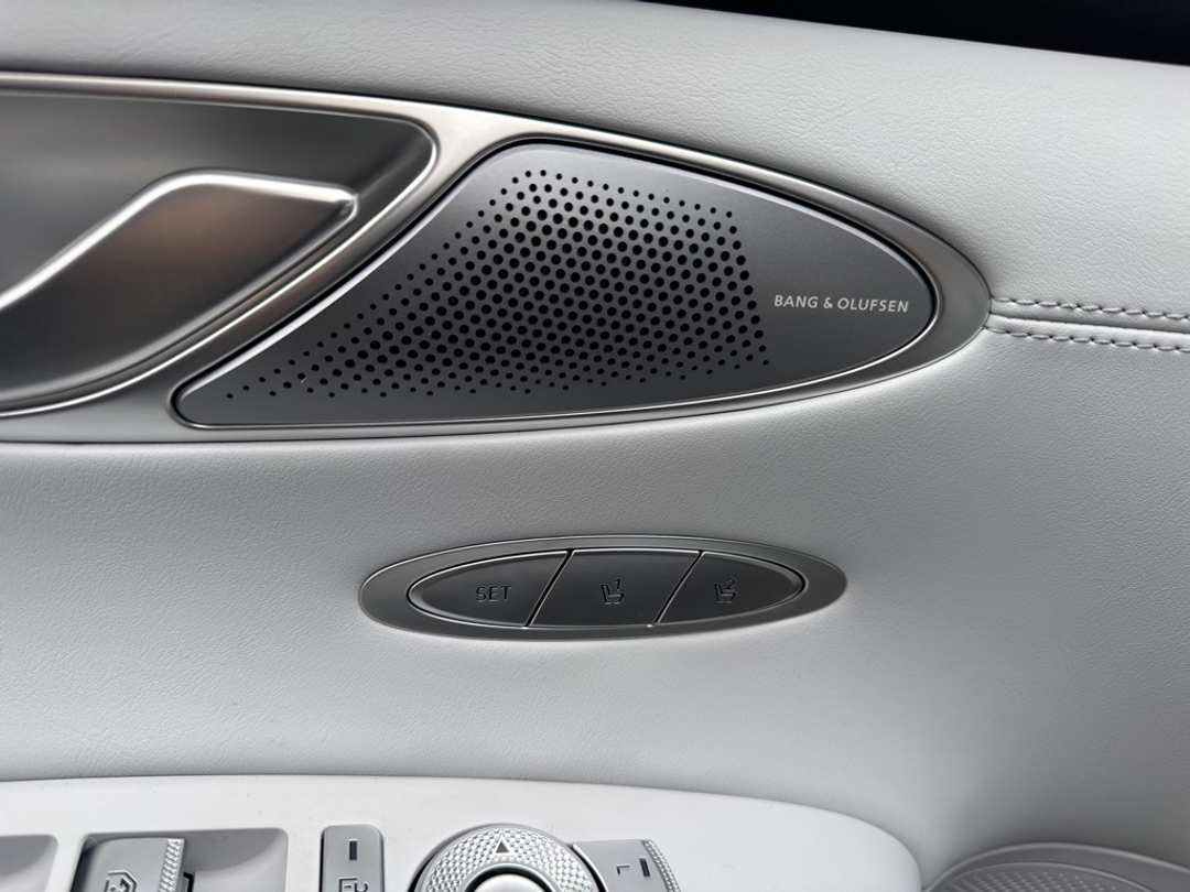 2026 Genesis Gv70 2.5T Advanced - Image 18